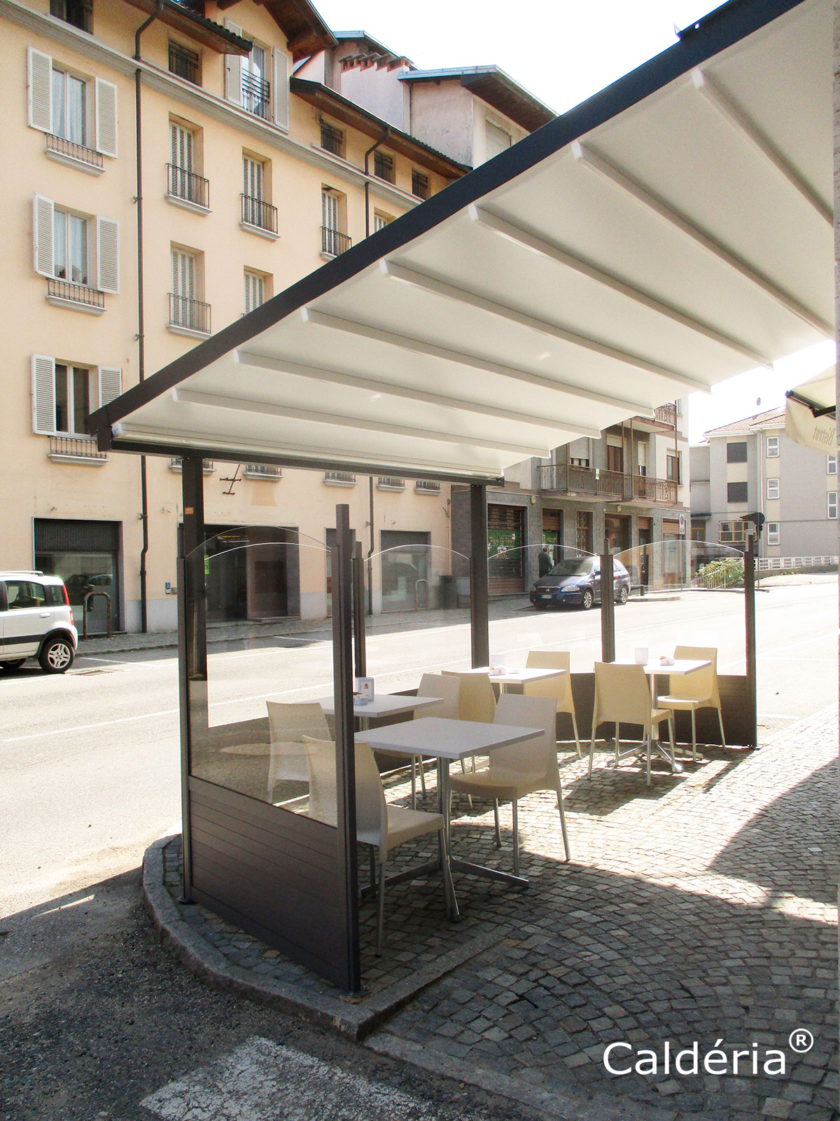 Tenda a pergola con dehor